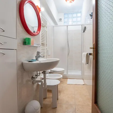 Apartamento 279- Casa Maria Grazia, Nel Centro Di Sestri, 10 Minuti A Piedi Dalla Baia Del Silenzio Sestri Levante