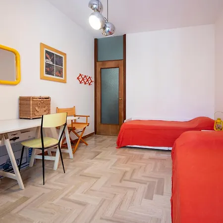 아파트 279- Casa Maria Grazia, Nel Centro Di Sestri, 10 Minuti A Piedi Dalla Baia Del Silenzio *