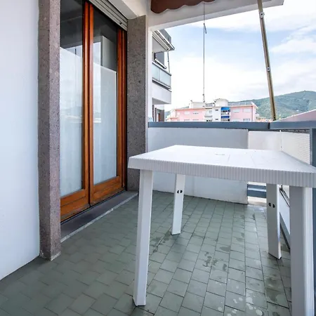 279- Casa Maria Grazia, Nel Centro Di Sestri, 10 Minuti A Piedi Dalla Baia Del Silenzio Apartamento *